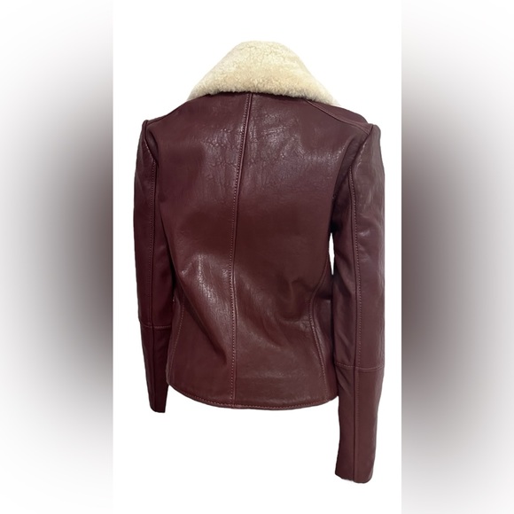 Tommy Hilfiger burgundy leather moto jacket. Excellent condition! - Picture 4 of 10